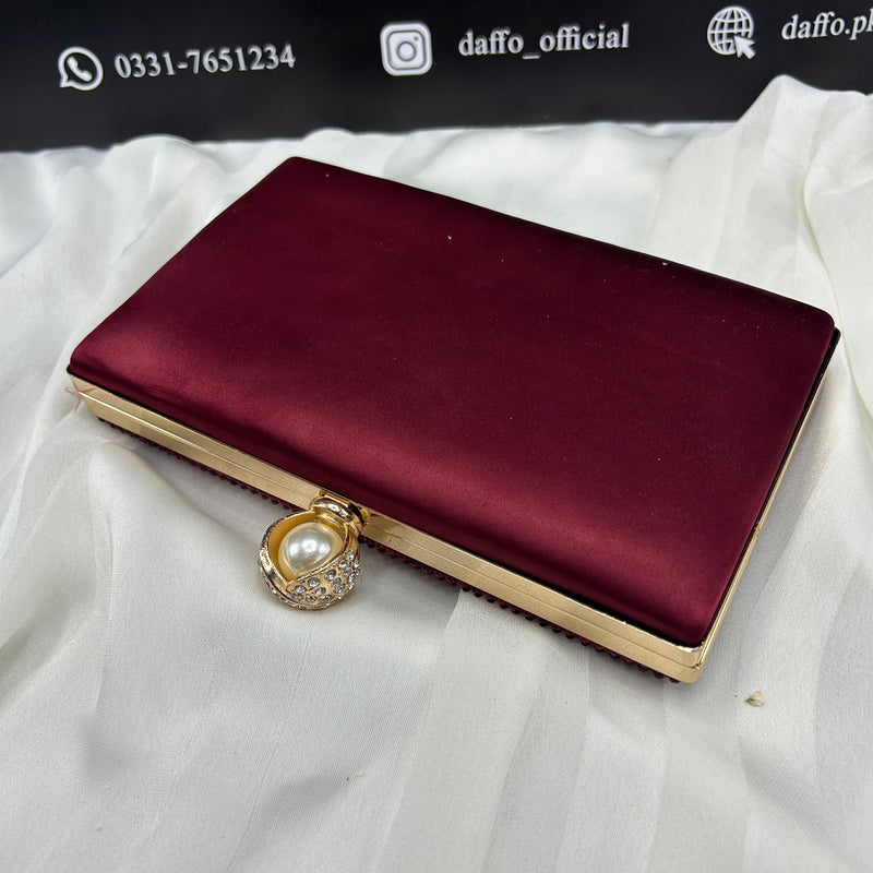 ladies clutch 