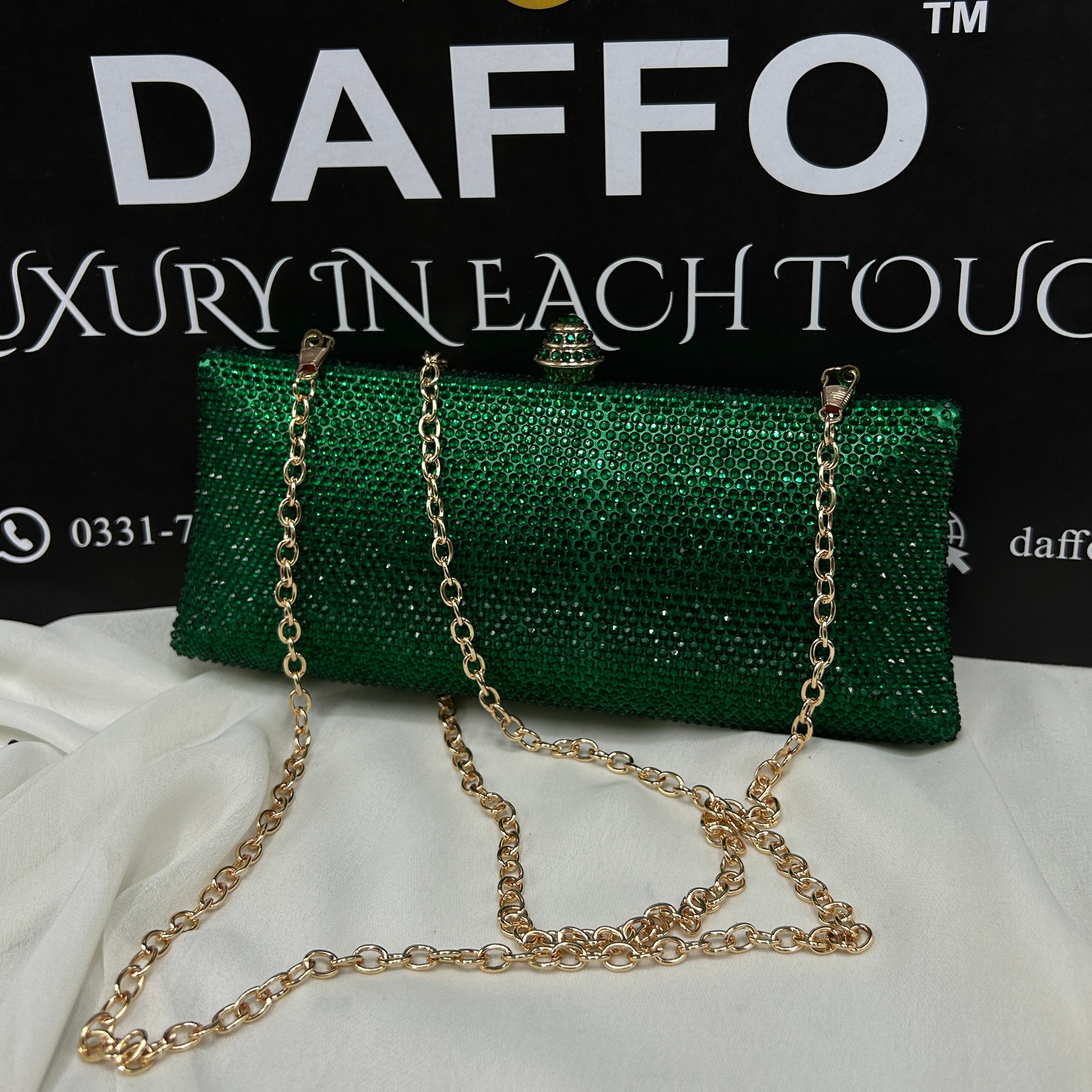 Ladies clutch with swarovski crystals all around 