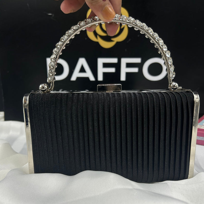 Ladies clutch 