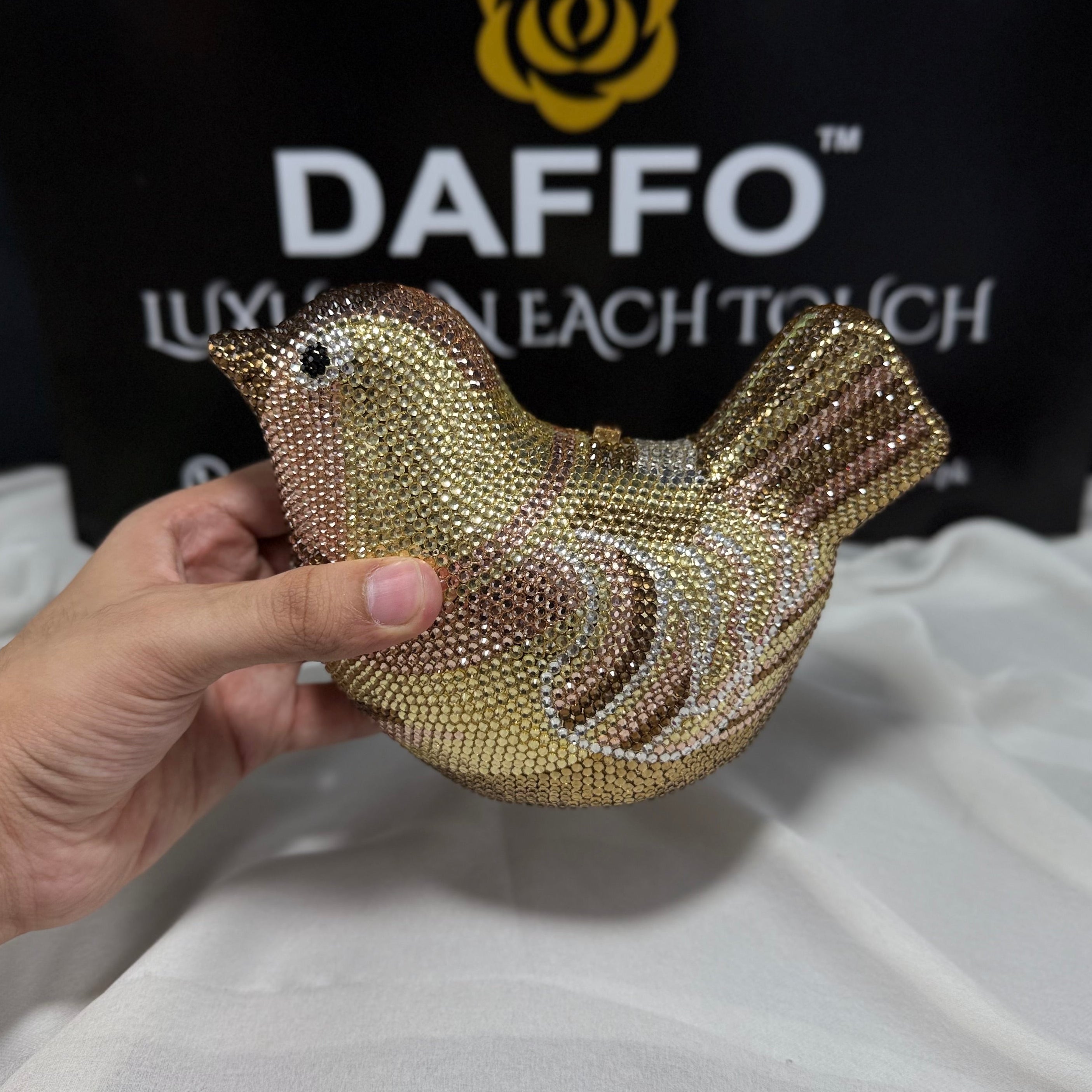 DAFFO Aviora