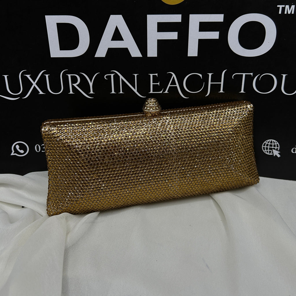 Ladies clutch with swarovski crystals all around 