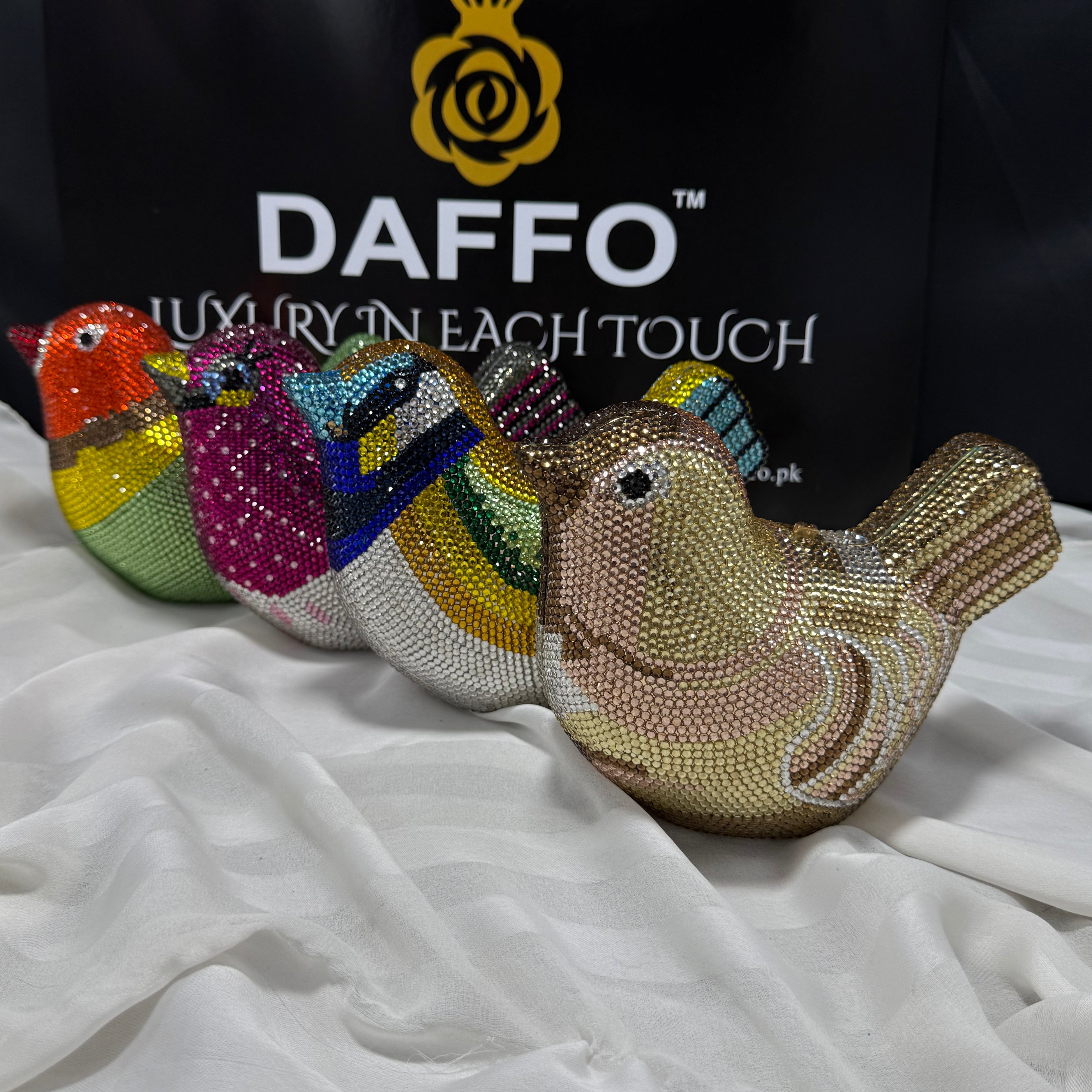 DAFFO Aviora