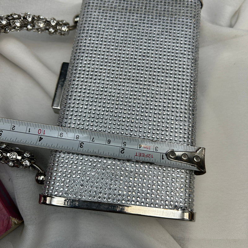 Ladies clutch 