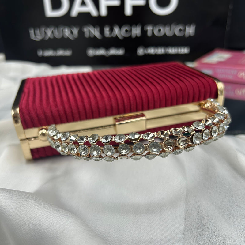 Ladies clutch 