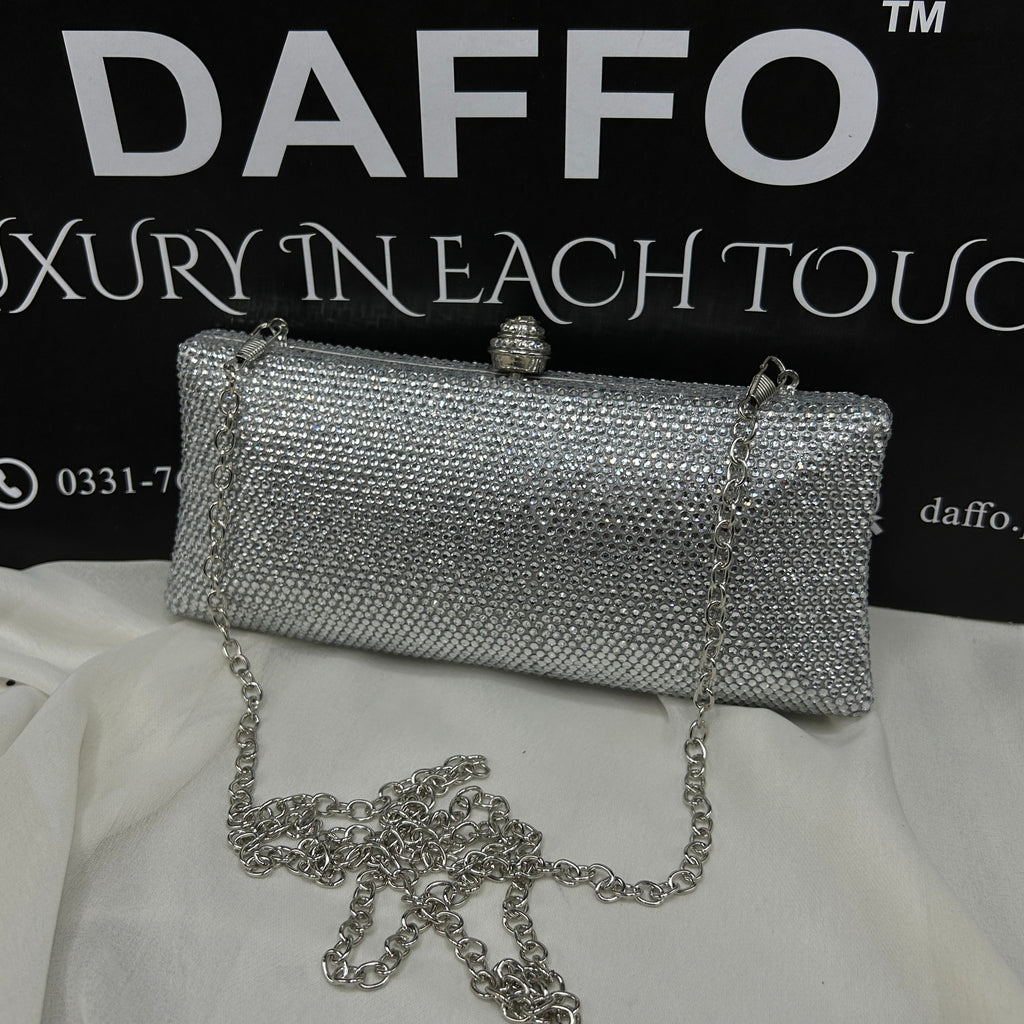 Ladies clutch with swarovski crystals all around 