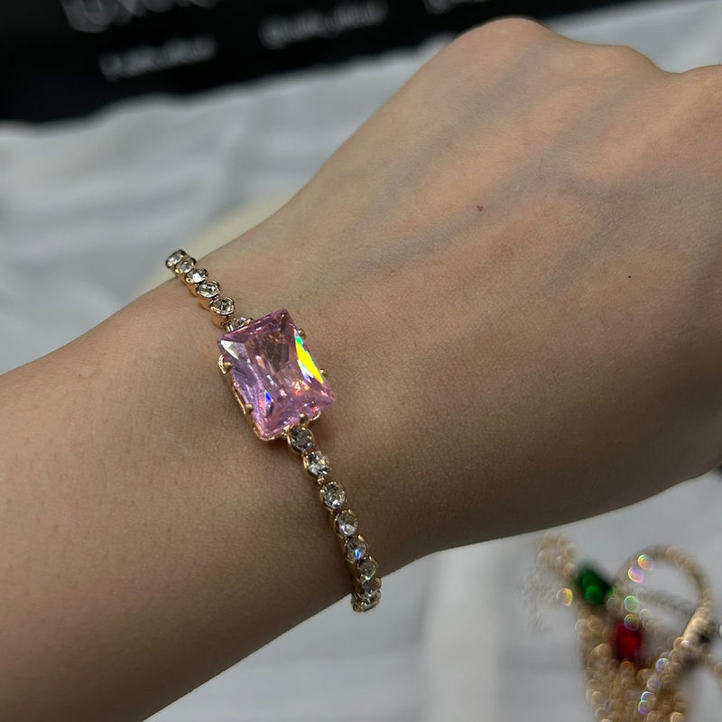 Zirconia bracelates with jigly cubic stone