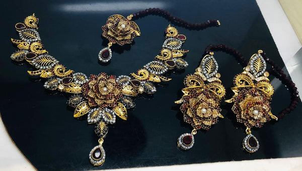 Exclusive 3D gold plated bridal set in real stones