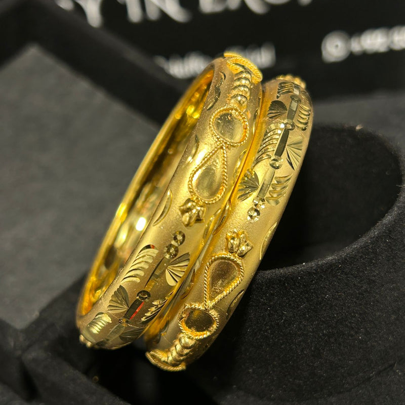 GOLD-DIP bangles (pair)