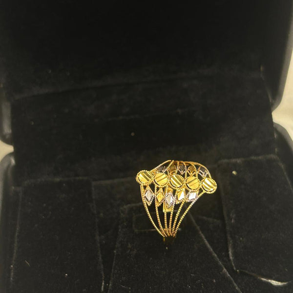 DAFFO Gold Sway rings