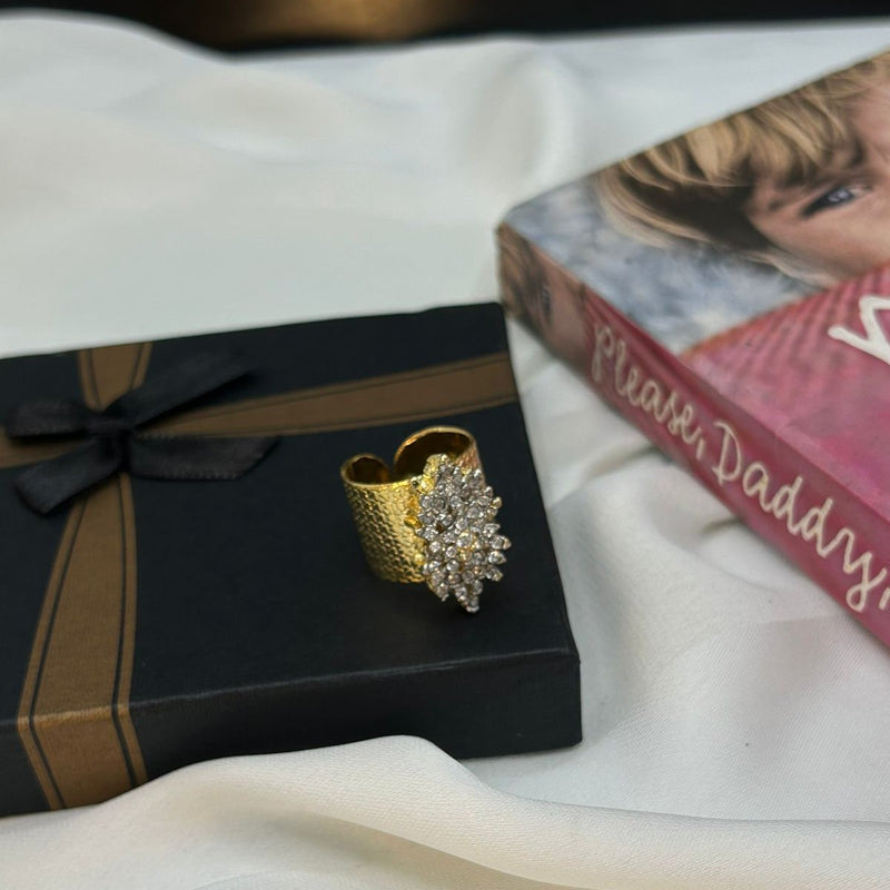 Diamond cut GOLDPLATED ring (adjustable)