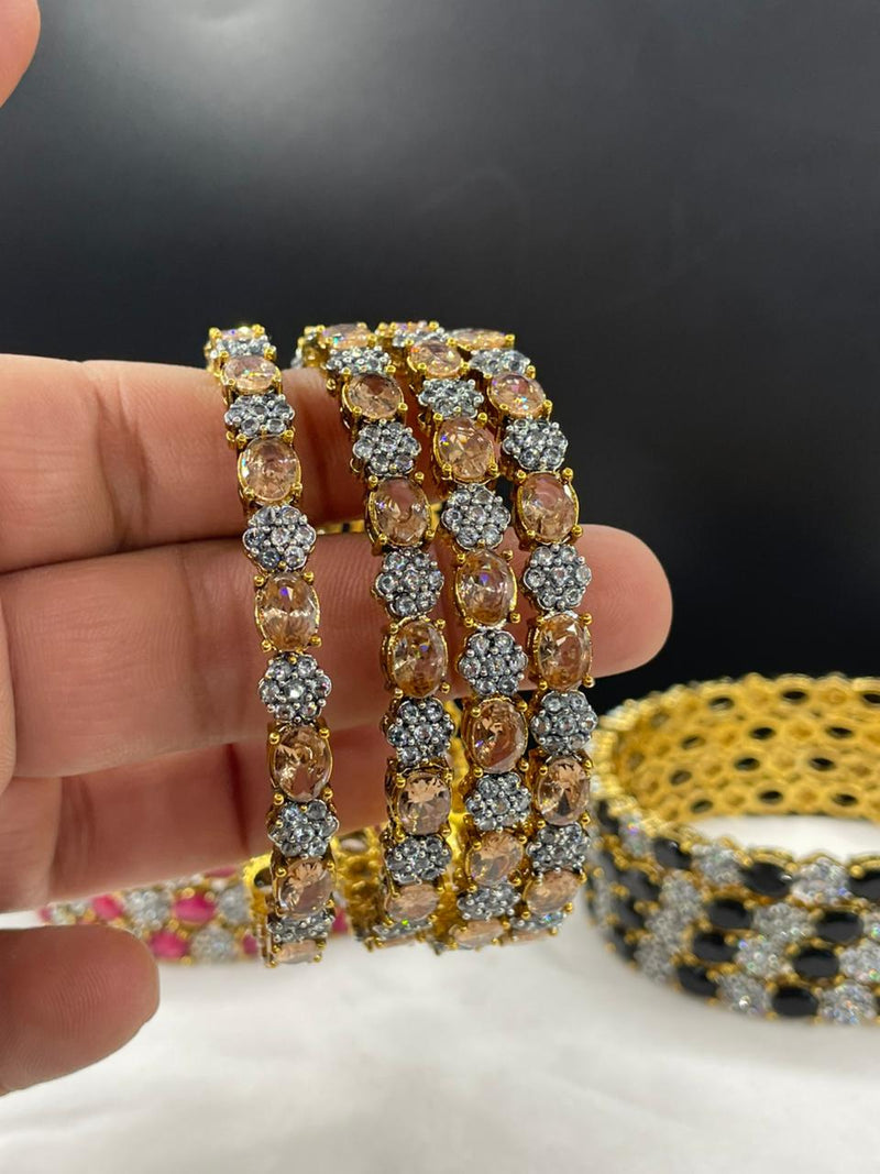 Goldplated zirconic bangles