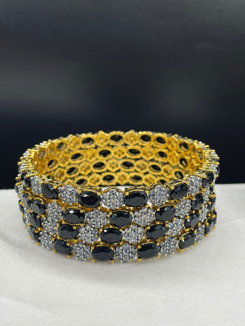 Goldplated zirconic bangles