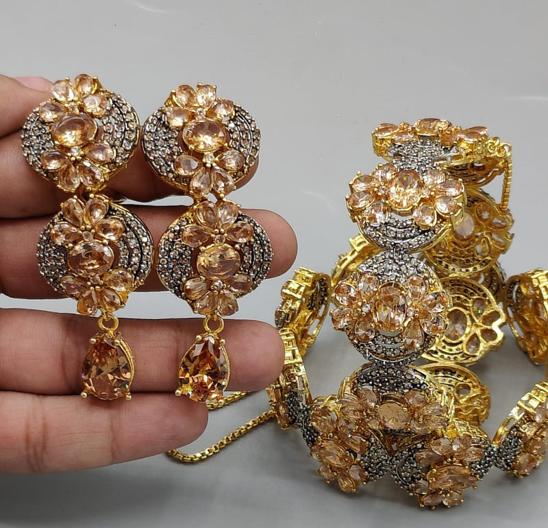 Daffo Duplin Bangles and earrings